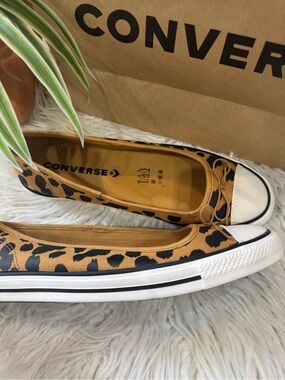 New🌿Converse Leopard Print Ballet Flats in Tan and Black